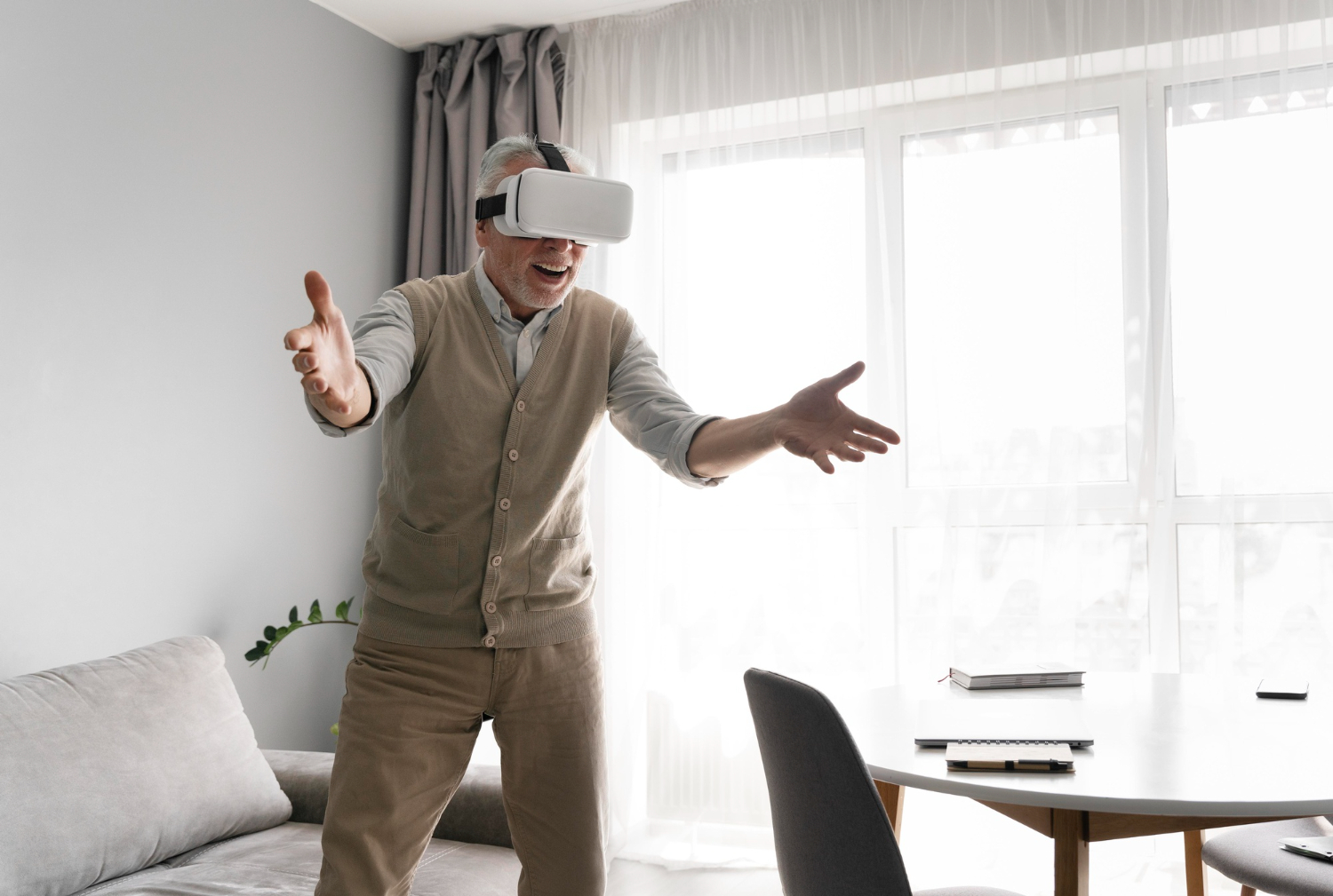 Augmented and Virtual Reality in Real Estate Industry